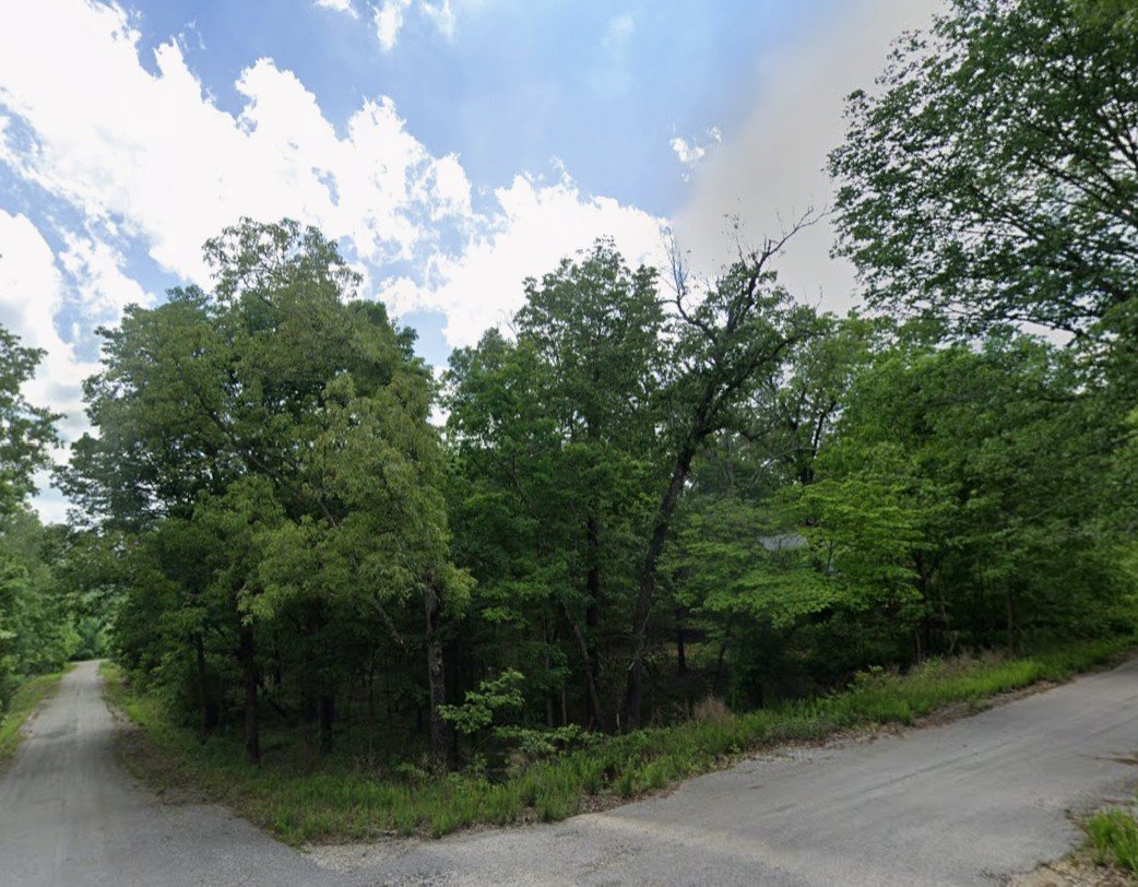 Vantage Ln property